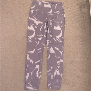 Lululemon wunder under crop size 6 worn once